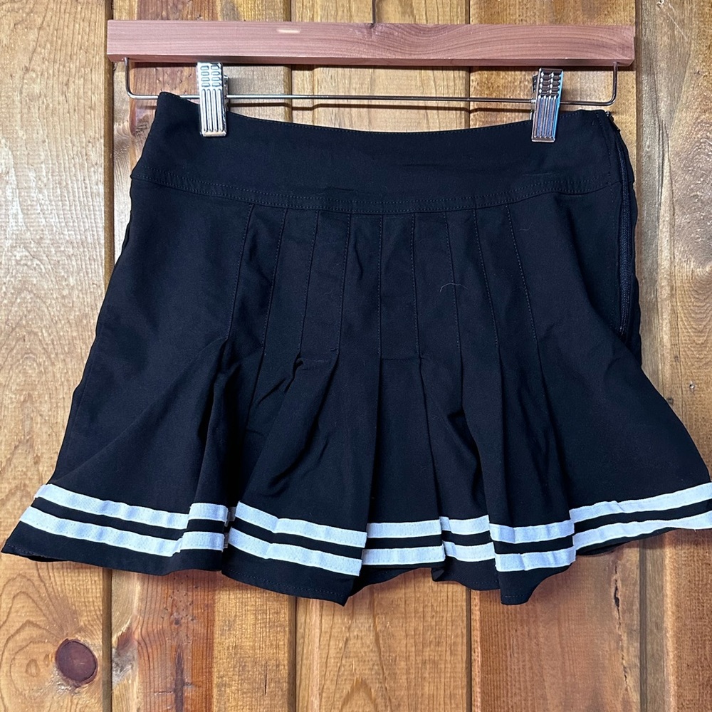 Divided by H&M “Sailor Moon” Mini Skirt